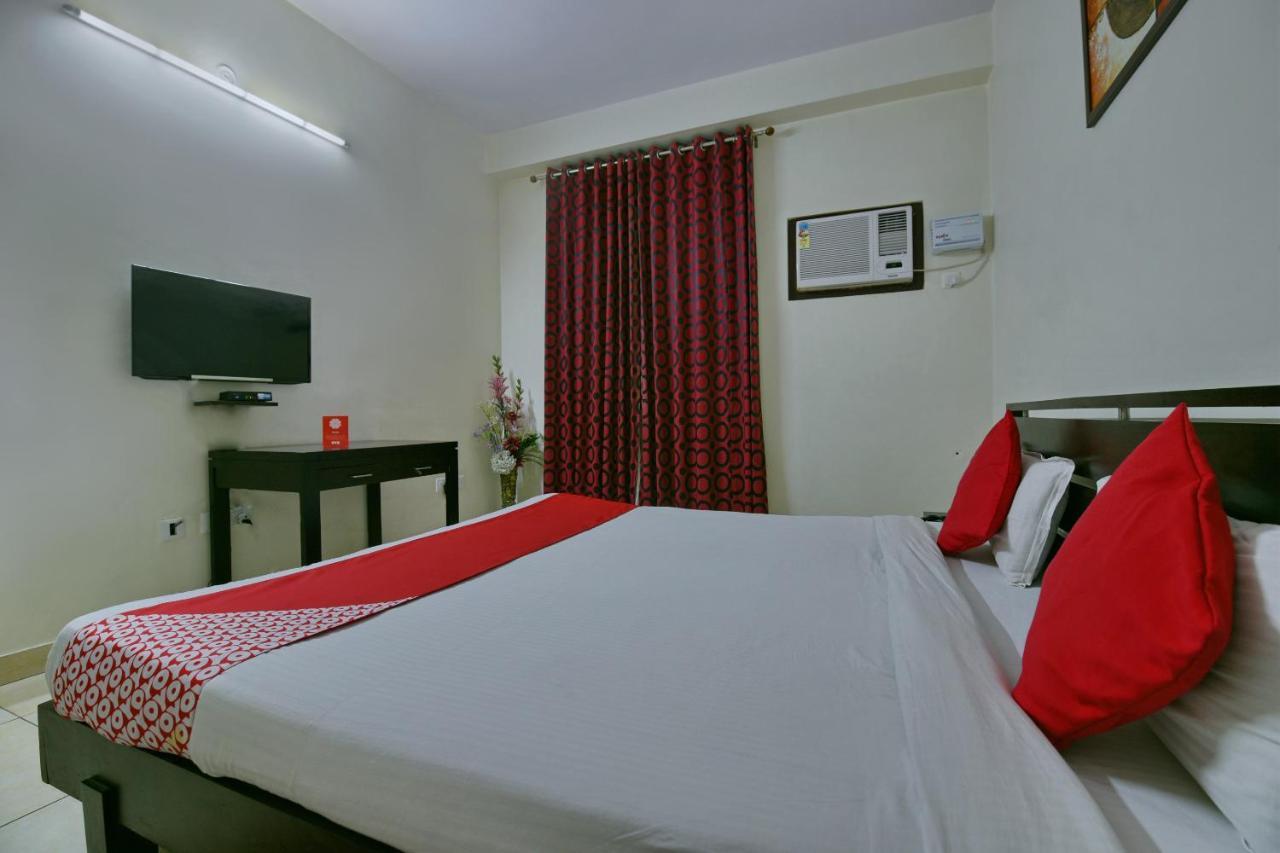 Oyo 4647 Hari Villa Holiday Home Джайпур Екстериор снимка