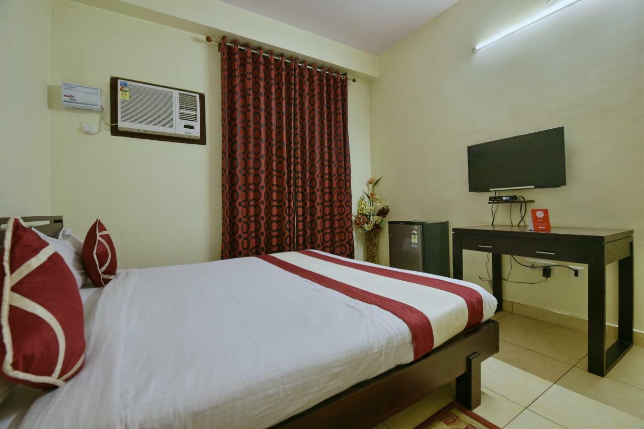 Oyo 4647 Hari Villa Holiday Home Джайпур Екстериор снимка
