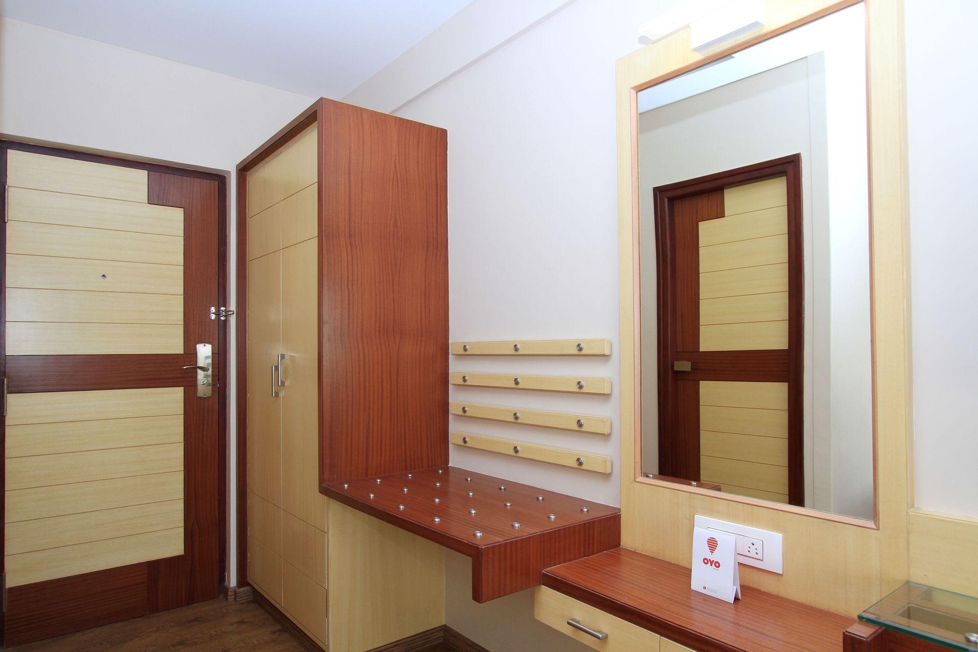 Oyo 4647 Hari Villa Holiday Home Джайпур Екстериор снимка